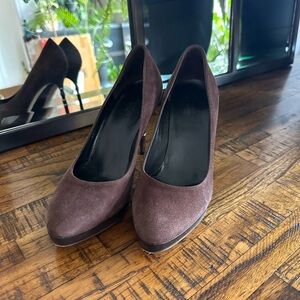 Gucci Dark Brown Suede Heels
